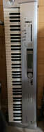 Korg triton LE 76 +stand +tabouret