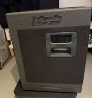 Markbass MB58R 104 Pure 4 Ohms + Housse neuve