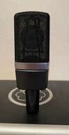 Micro Statique AKG c214