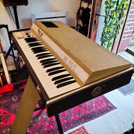 Orgue vintage FALCON mod 440/B