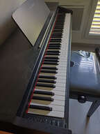 Piano num&eacute;rique Thomann DP-32 B avec banc de piano