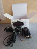 R&Oslash;DE NT1-A complet comme neuf + pied