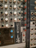 Table de mixage. Sondcraft
