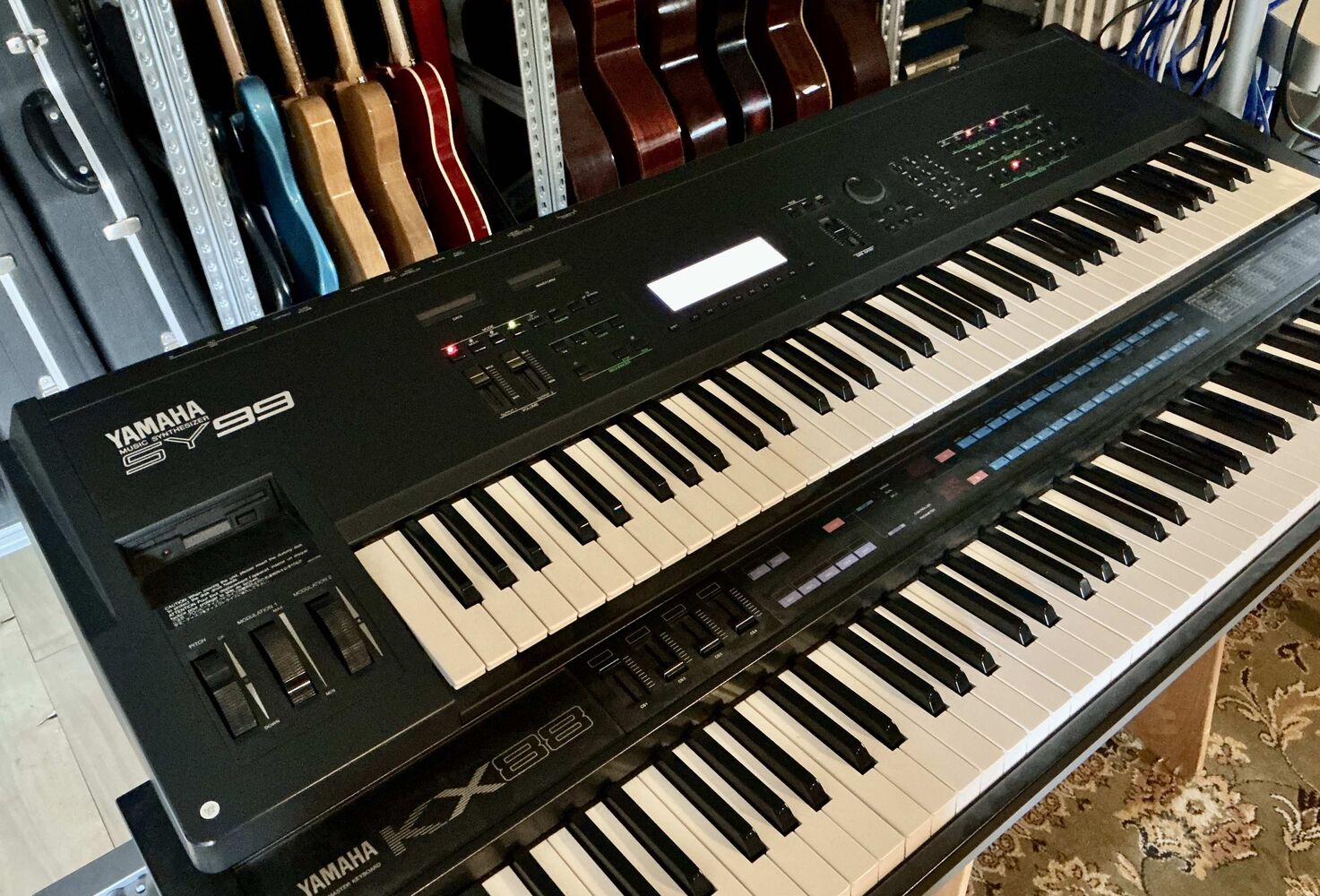 Yamaha SY99 d'occasion - Zikinf
