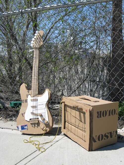 amplifier guitar cardboard